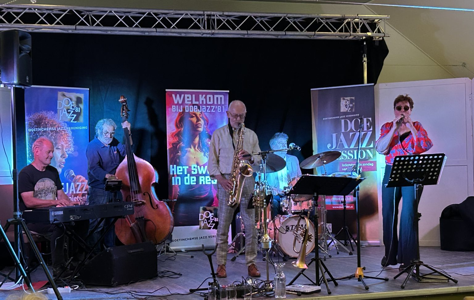 Doe Jazz Special 08-01
